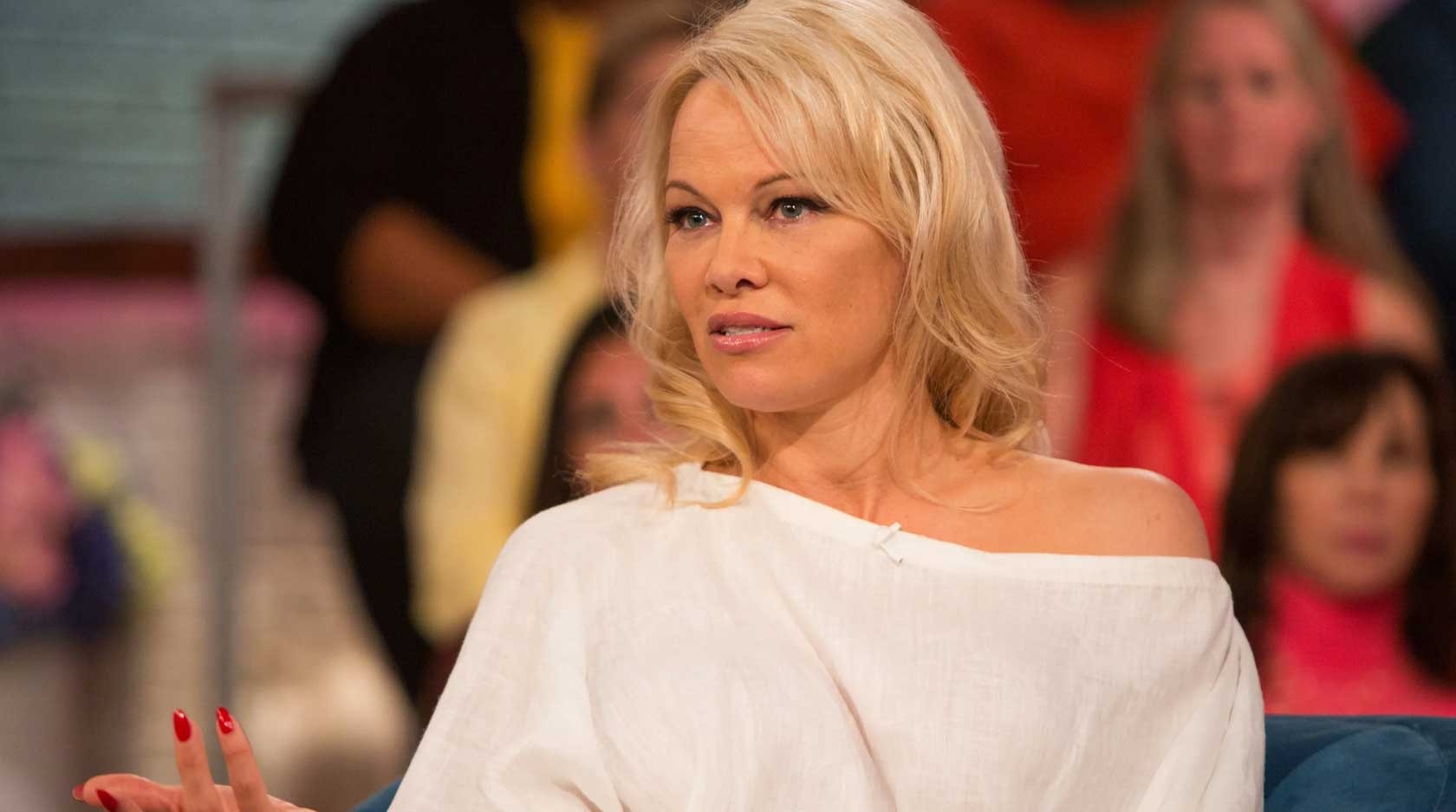 Pamela Anderson Net Worth 2022: A Real Time Update on Richer Life!