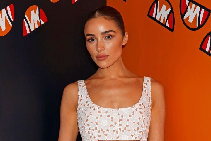 Olivia Culpo's 'Crazy Day' Rescues Her Sister from A Falling Refrigerator
