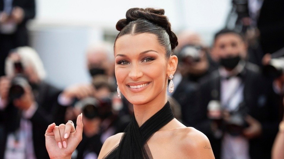 Who is Supermodel Bella Hadid Dating?
