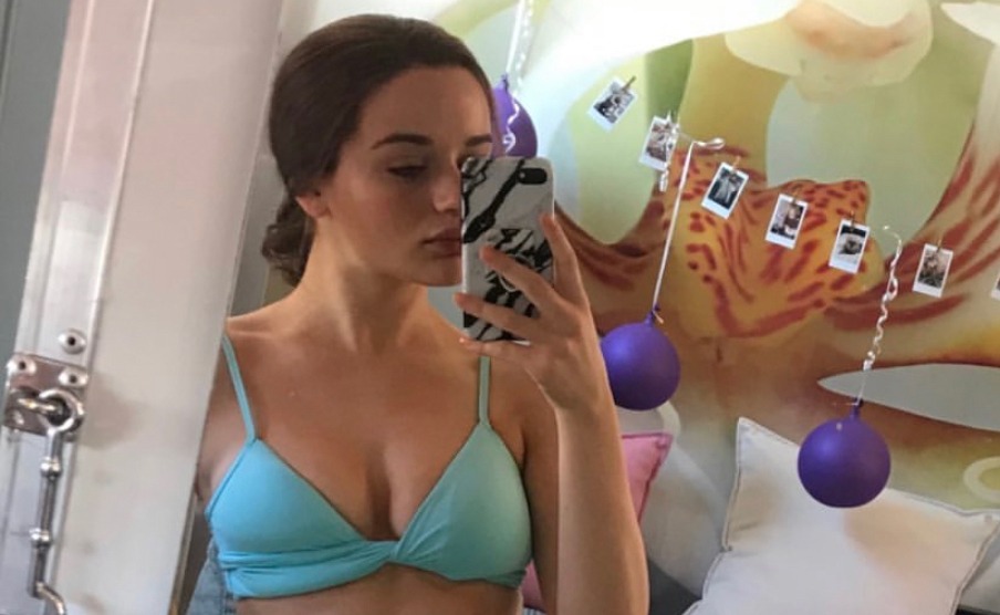 It's the ~Bikini~ Booth! Joey King's Beautiful Swimsuit Pictures Over the Years