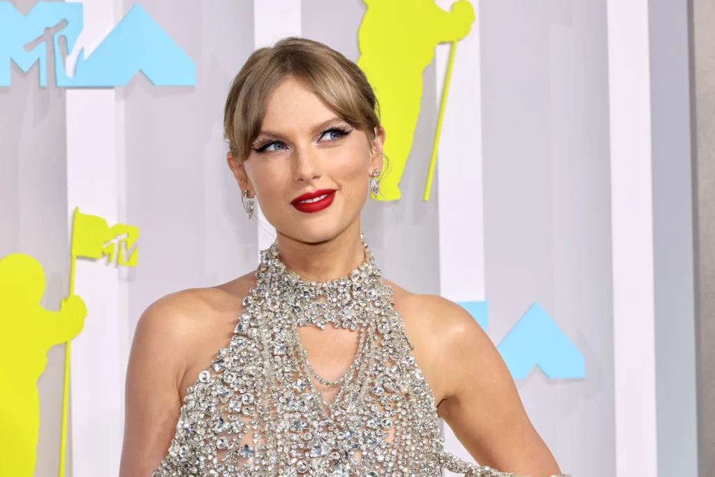 Taylor Swift's Latest Red Carpet Outfit Shows Midnights Era Still Has Some Reputation Vibes!