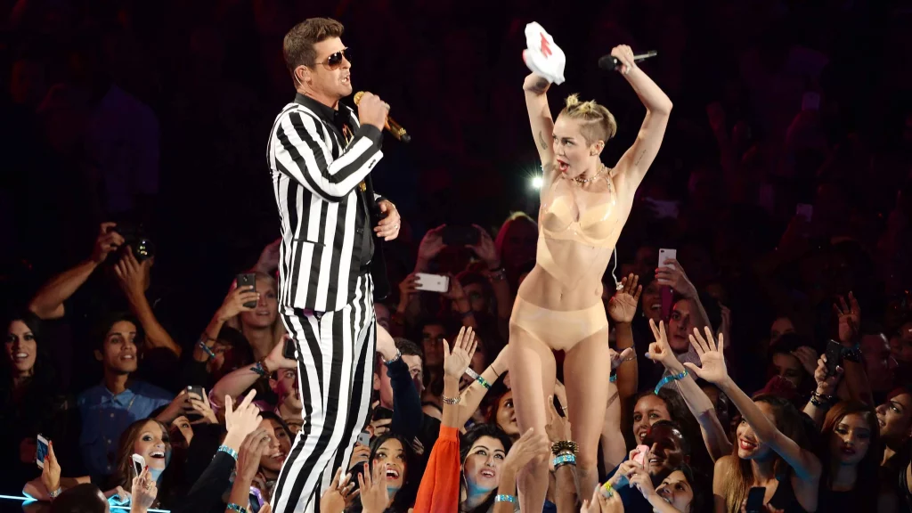 Miley Cyrus Spoke On 2013 VMA outfit as She Recalled "Turkey Memes"