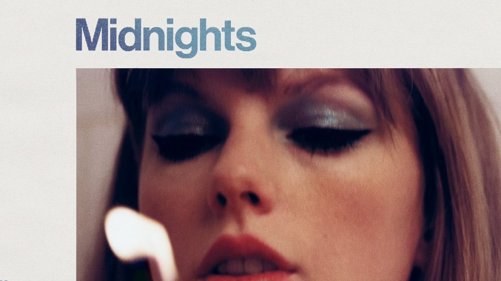 Fans Believe That Taylor Swift's Album "Midnights" Crashed Spotify