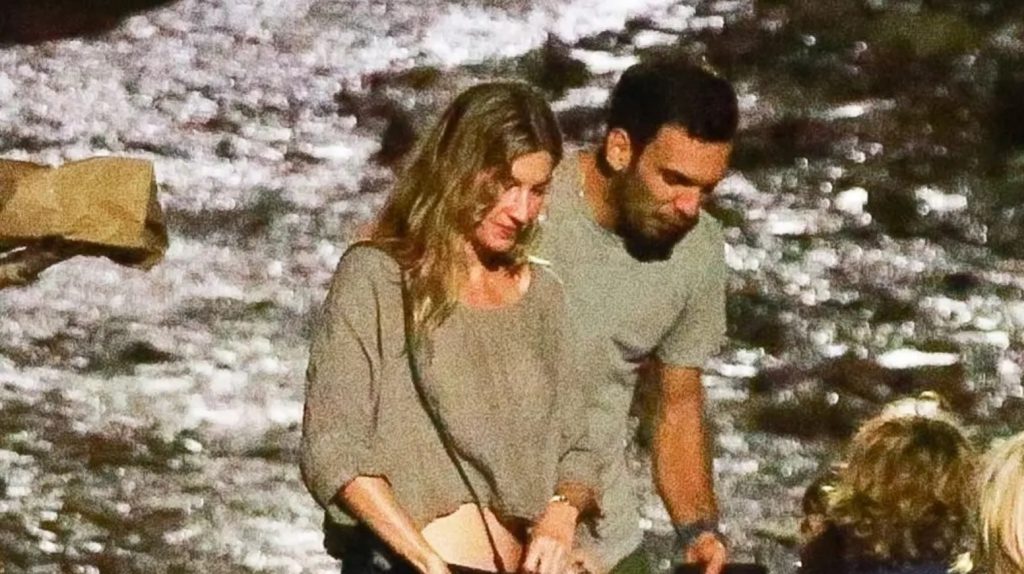 Gisele and Joaquim after dinner with her children