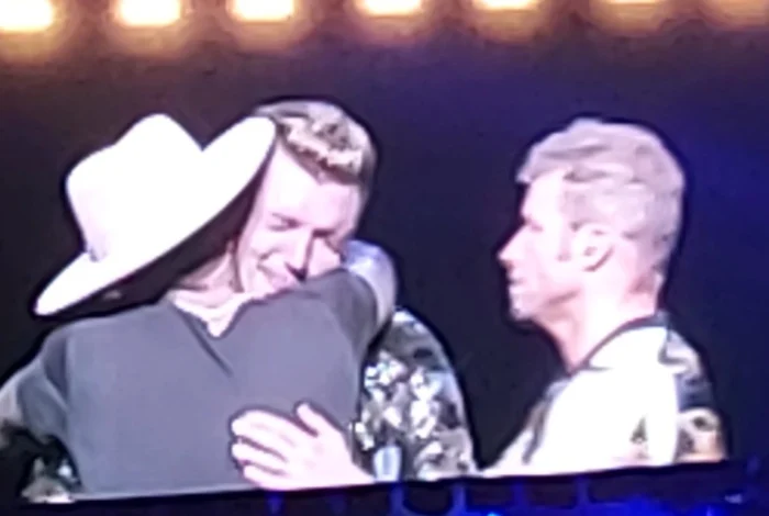 Nick Carter Cried During the Backstreet Boys Concert Remembering Brother Aaron