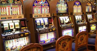 How Are Online Slots Created and Developed?