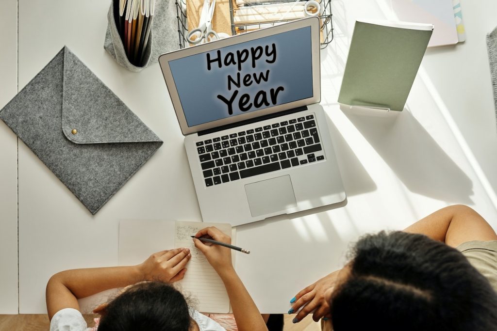 30+Best Happy New Year 2023 Wishes for Teachers