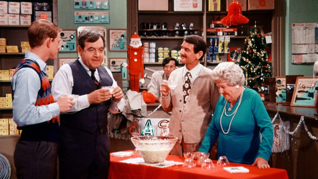 10+ Best Christmas TV Episodes To Watch