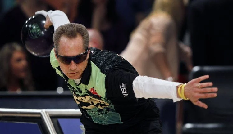 An Overview Of Pete Weber's Background