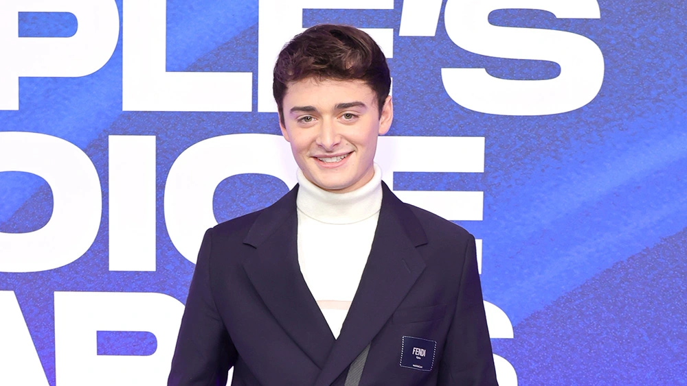 Noah Schnapp Reveals His Sexuality Through A TikTok Video, Says "I Was Gay After Being Scared in The Closet for 18 Years"