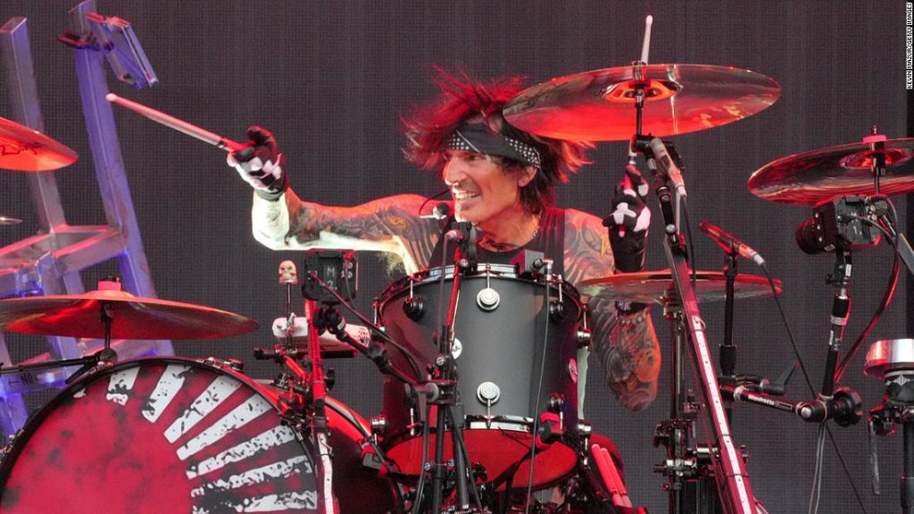 Tommy Lee's Musical Collaborations