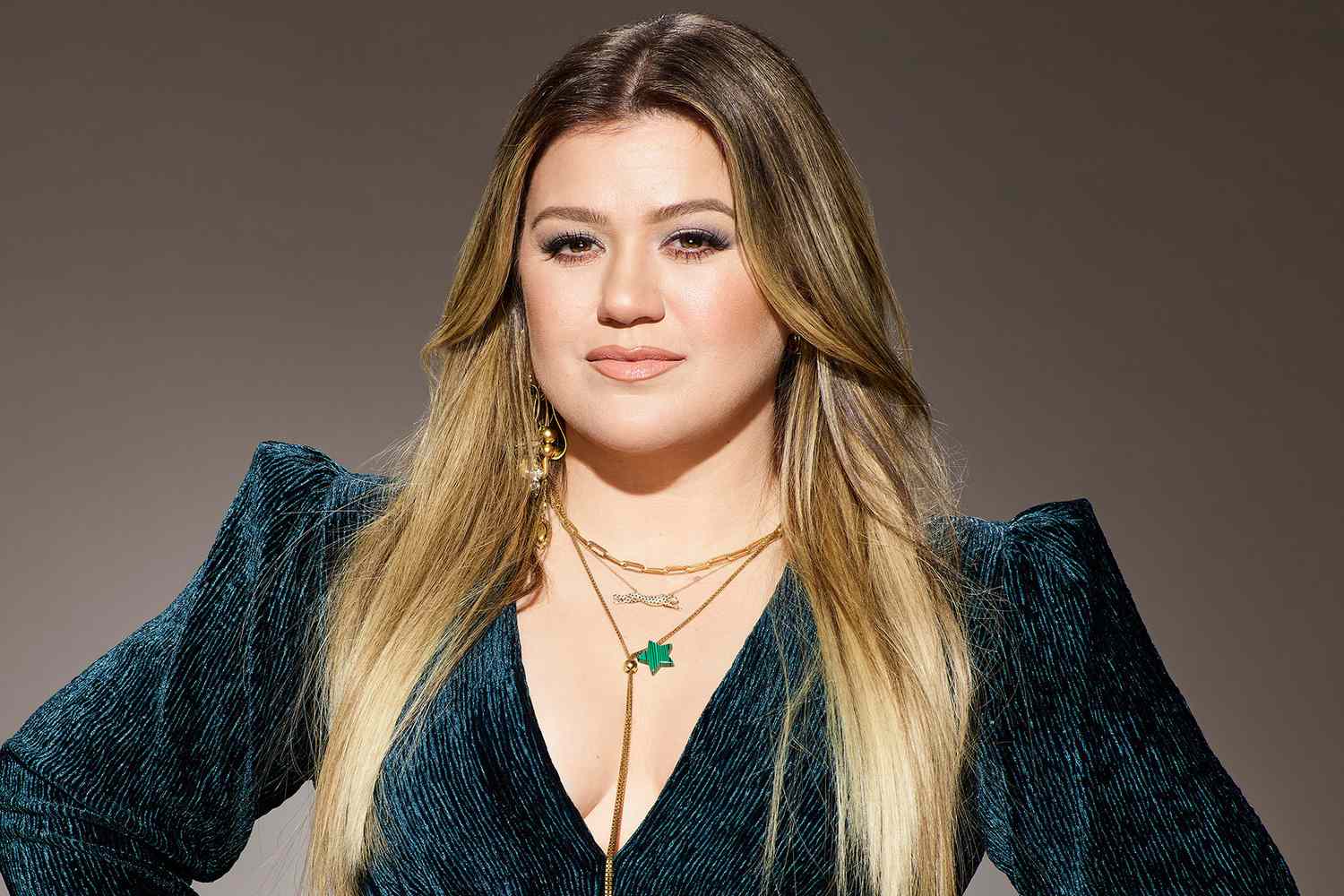 Kelly Clarkson 011923 2dee97c49e924d59b3c7939b0b686d16