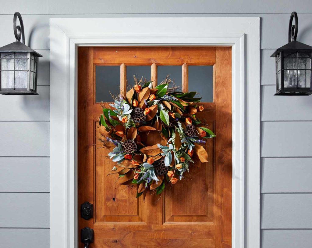 Hang a Minimalist Wreath