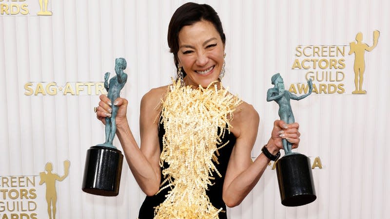 Unveiling The Secret Behind Michelle Yeoh's Oscar Win!