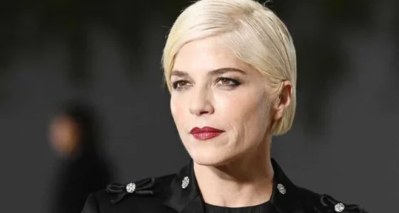 Selma Blair's Emotional Letter To Her Younger Self: "Trade Fear For Hope"