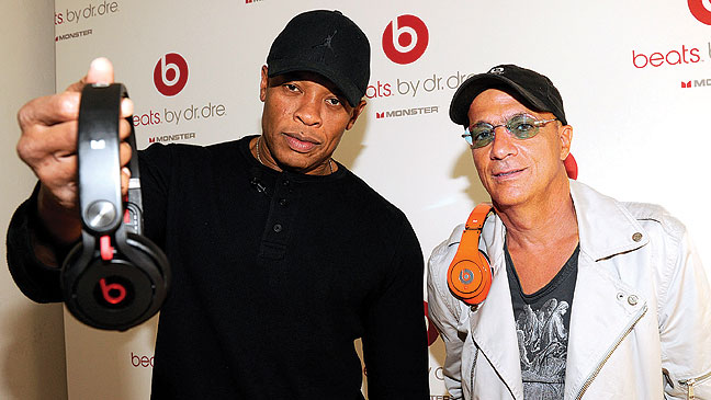  Jimmy Iovine co-founded Beats Electronics with rapper Dr. Dre.
