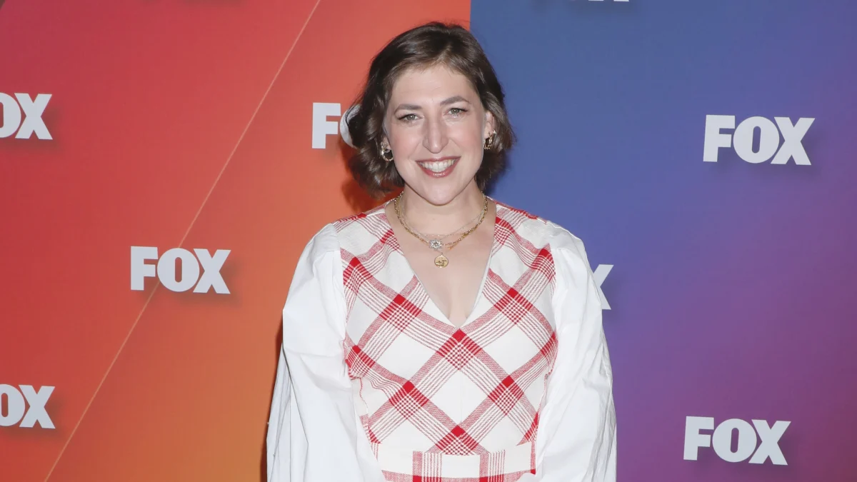 Is Mayim Bialik Leaving Jeopardy? Unraveling The Future Of Her Role On ...