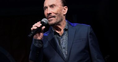 lee greenwood net worth