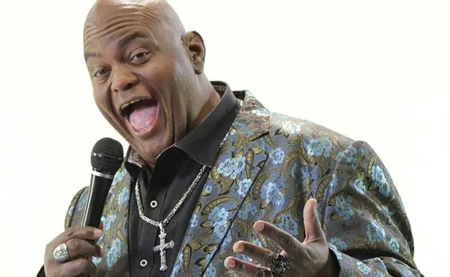 Lavell Crawford