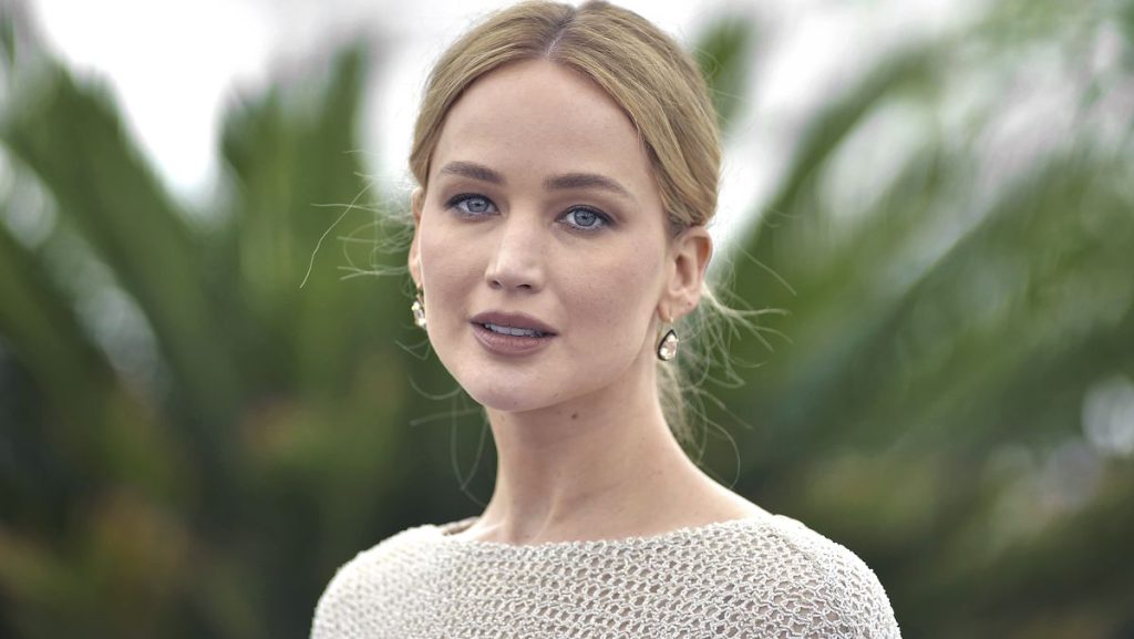 Jennifer Lawrence Awards And Advocate For  Social Causes