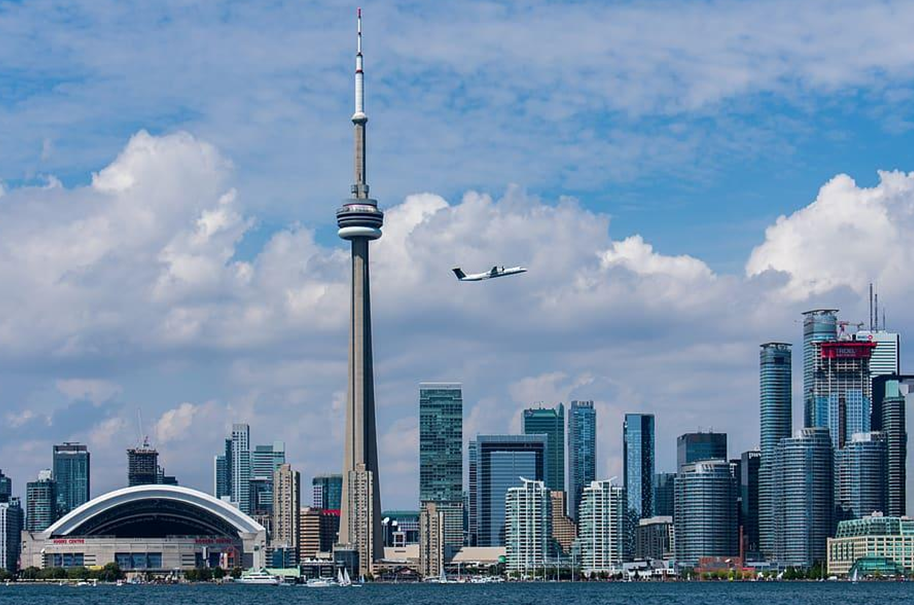 Looking for Things to Do in Toronto? Places, Activities and Attractions