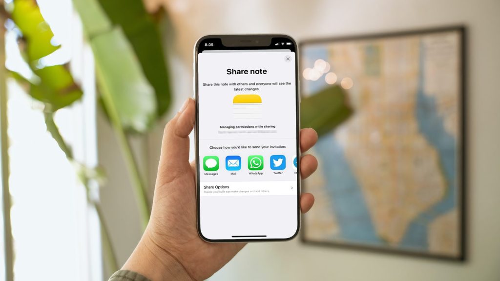 how to share notes on iphone