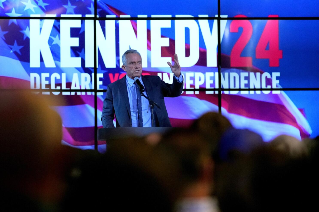 Robert F. Kennedy Jr. Unites Diverse Voters in Battleground Arizona Amidst Political Distrust