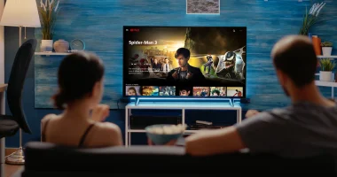 FourNew Netflix Movies You Should Add To Your January Watchlist