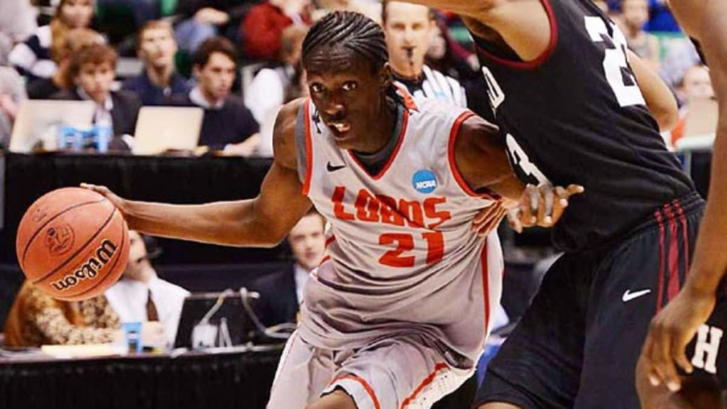 tony snell net worth