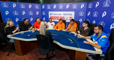 The Blind In Poker At The Spinanga Casino: The Table Position For Mandatory Bets