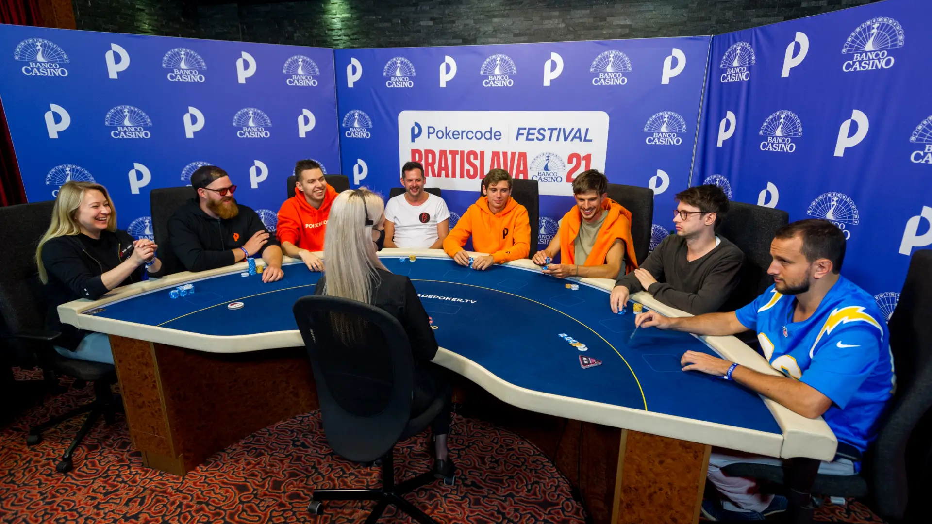 The Blind In Poker At The Spinanga Casino: The Table Position For Mandatory Bets