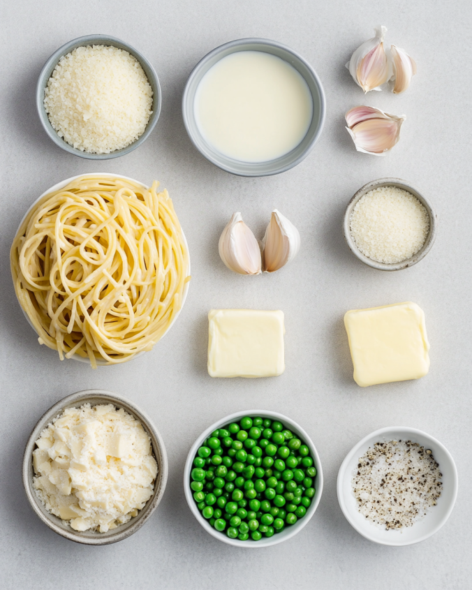 Creamy Chicken Alfredo with Peas Recipe